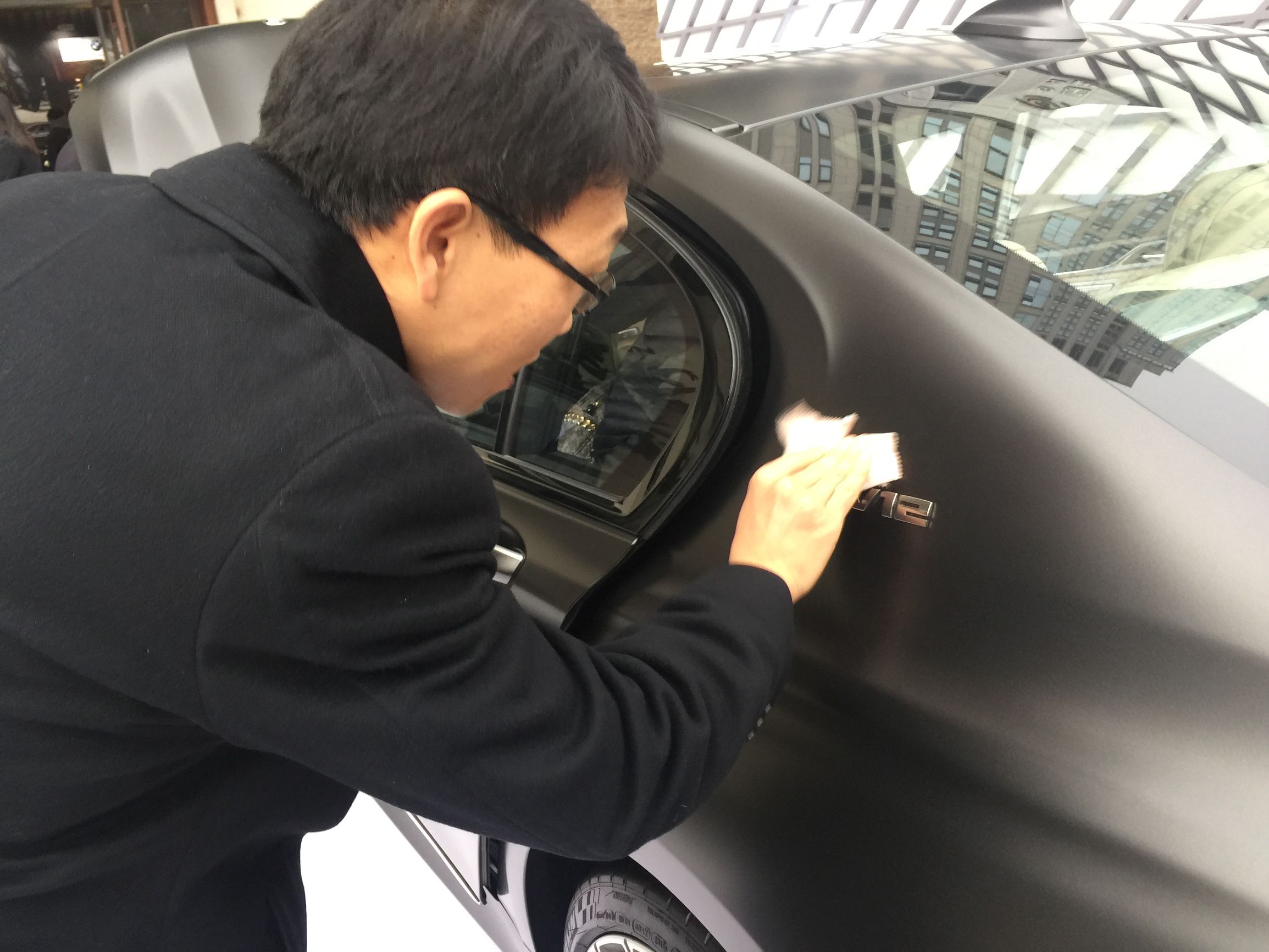 新BMW760Li要做的是让细节和配置配得上这一动力