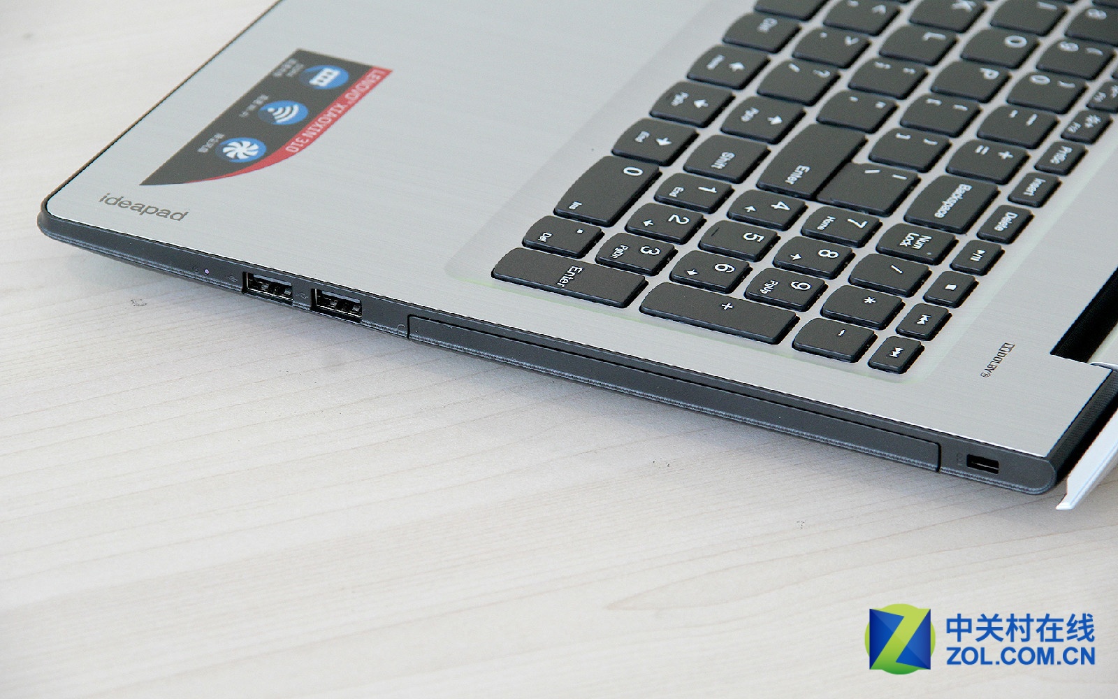 二,联想小新310-ikb笔记本能换ips屏幕吗?能换,接口通用.