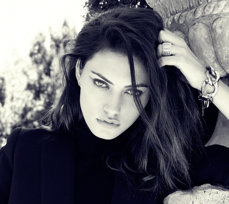 一错再错 这些生肖女的婚姻一波三折