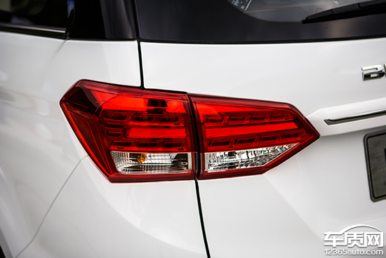 家用一定SUV？试驾2017款比速M3 1.5L