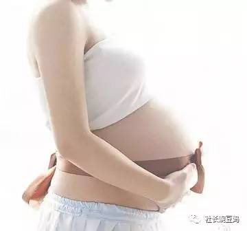 怀孕初期老放屁正常吗？这是为什么呢？