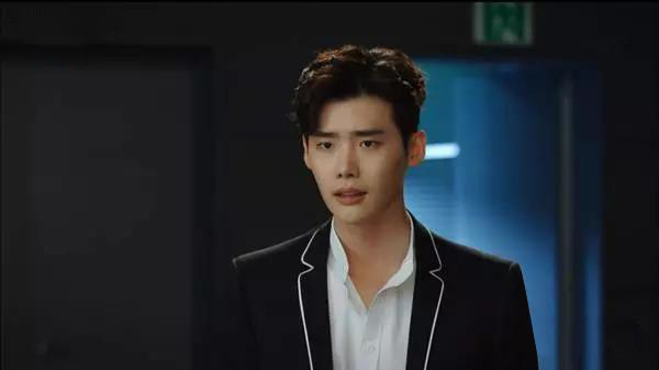 律师行业，西装应该怎么穿？