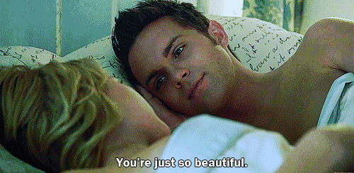 女生的哪些表现说明她真的爱你