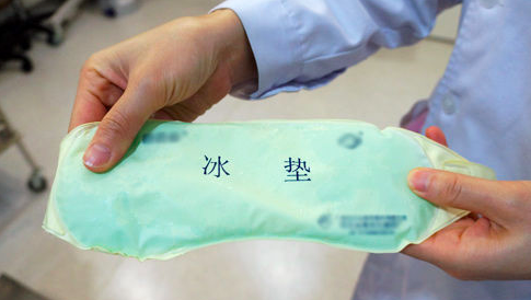 堵奶、涨奶，一碰就疼，怎么办？盲目下奶，让媳妇苦不堪言！