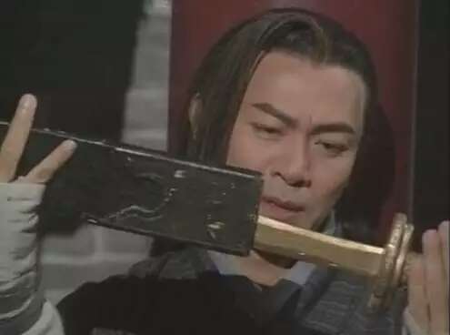 那些武侠小说里设定逆天的毒药