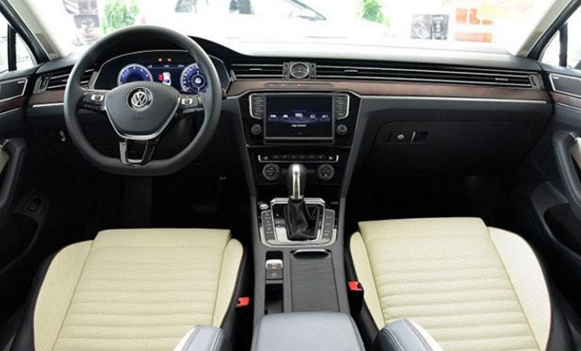 全新迈腾！内饰奢华，动力强劲！报价：18.99-31.69万