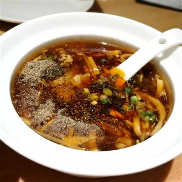 昆明索菲特大酒店招聘（2016昆明最热100家餐厅）