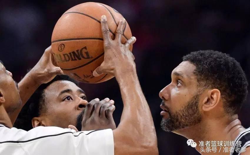 nba为什么跳球(「跳球」时有5种情况会违例，这个常识90%的人都不知道)