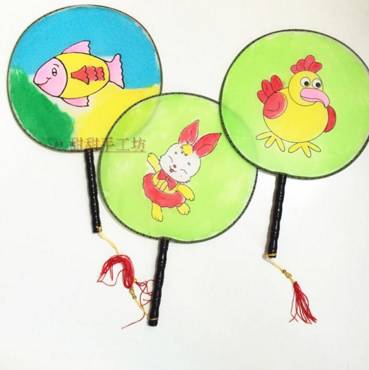 幼儿园亲子手工之创意扇子画，随心所欲地画出一个小小艺术家！