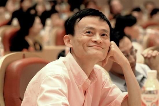 买不起学区房？要么去阿里当高管 要么去京东送快递