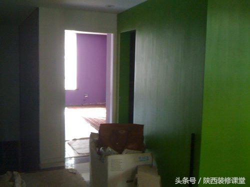 1房2厅素装艳抹loft，附90平米全明半地下室