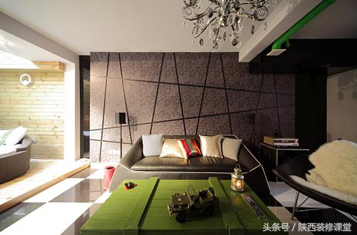 1房2厅素装艳抹loft，附90平米全明半地下室