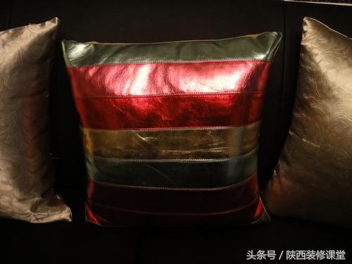 1房2厅素装艳抹loft，附90平米全明半地下室