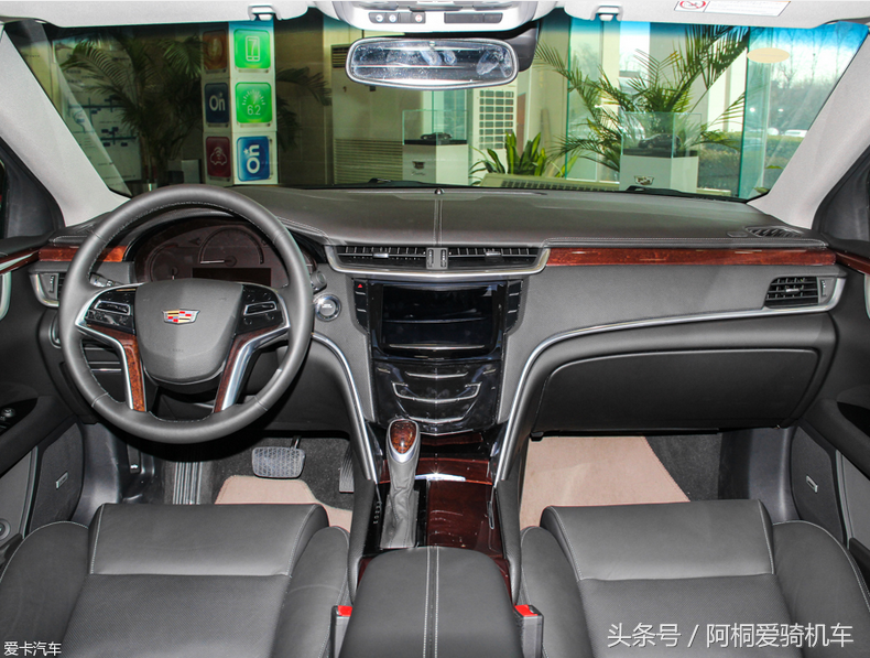 凯迪拉克汽车报价大全一览表，车型大全，空间内饰