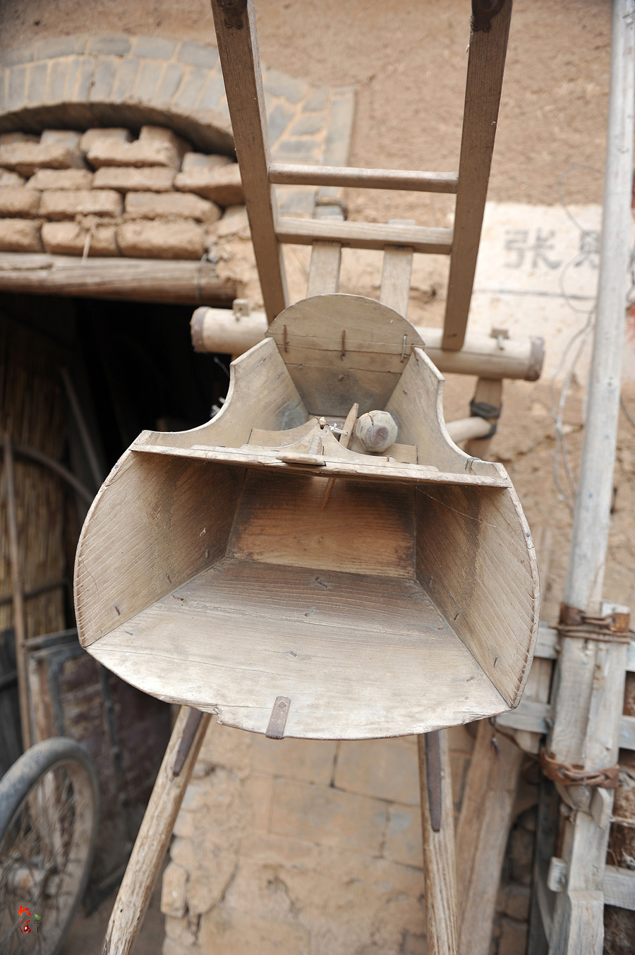 100种农村老物件:有的已经消失了,70后满满的回忆