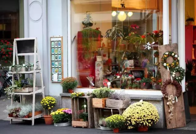 开家花店到底要多少钱?