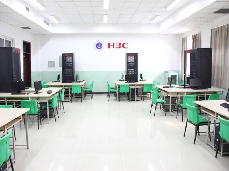 天津冶金职业技术学院智能技术系专业简介