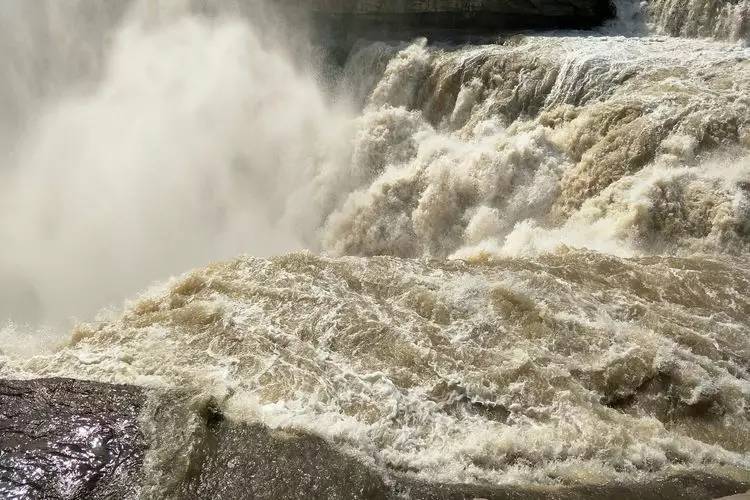 史宓：《晋善晋美 境灵境秀》