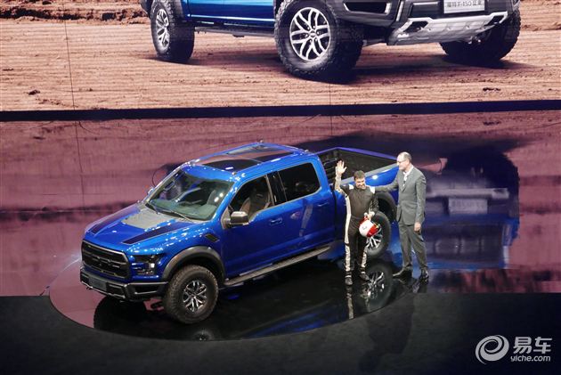 全新福特F-150猛禽上市 售价49.98-54.88万元 超性能越野皮卡