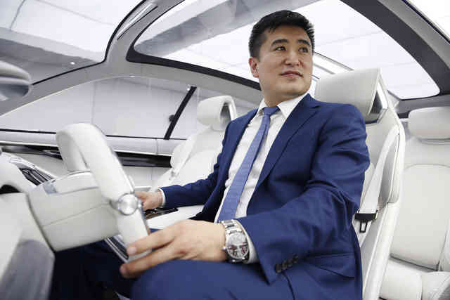 围观未来“黑科技”之车 荣威-光之翼VISION-E概念车静态品鉴