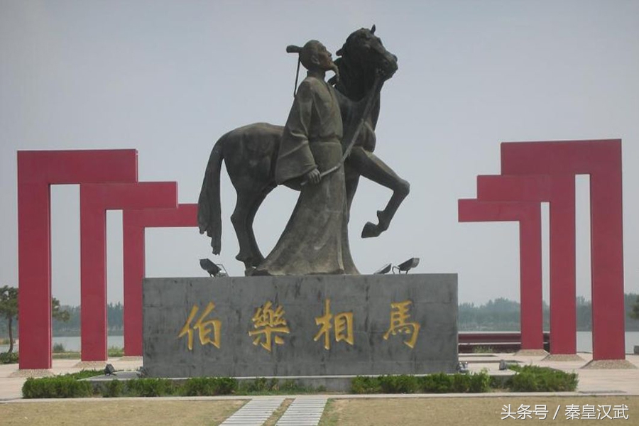 关羽怎么死的？三国演义里隐藏了一段剧情