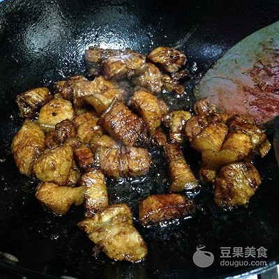 土豆燉肉,土豆燉肉的最簡單做法