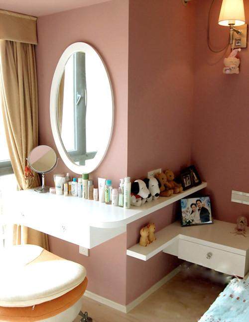 风水师告诉你,卧室装修梳妆台这样摆才招财进宝,否则越住越穷!