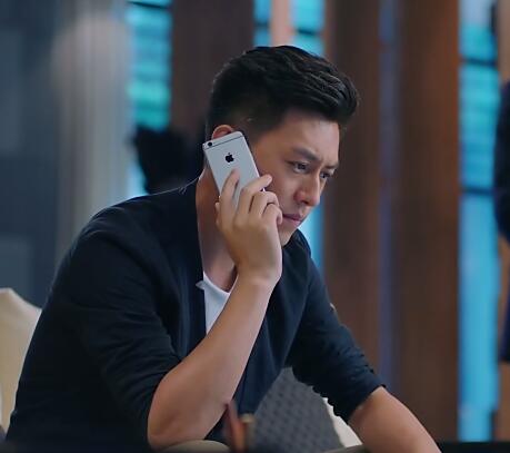 《欢乐颂2》刘涛蒋欣手机大变化，都是国产某品牌，你发现了吗？