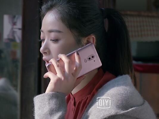 《欢乐颂2》刘涛蒋欣手机大变化，都是国产某品牌，你发现了吗？