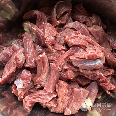 手撕肉的做法