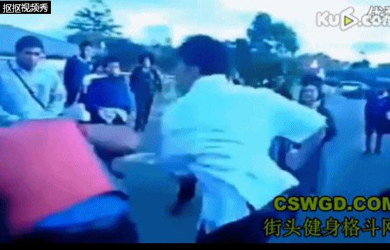 职业拳击手vs街头混混，差距又多大？下面这几个混混的下场很惨
