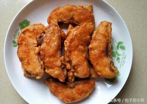 煎鱼炸鱼不破皮的5种方法，绝对实用！万能的方法不能错过！