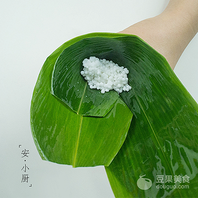 西米粽子,西米粽子的做法和包法的正確煮法