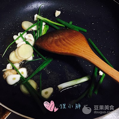 紅燒大排,紅燒大排怎么燒好吃又嫩