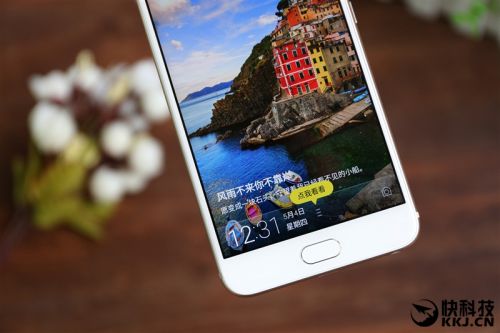 2599元！金立S10体验评测：全球首款四摄像头手机