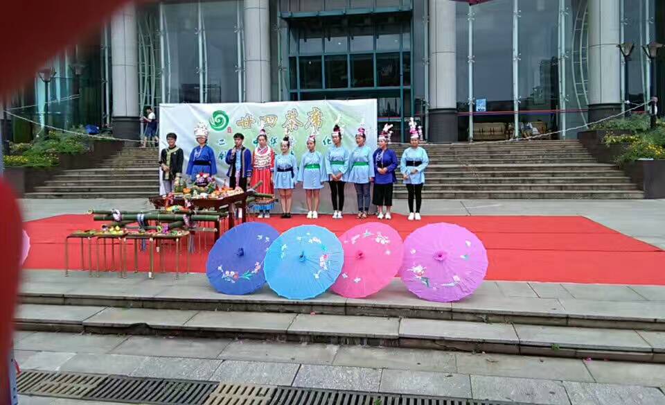 母校上头条86｜浙大校庆活动满屏 521表白不输520