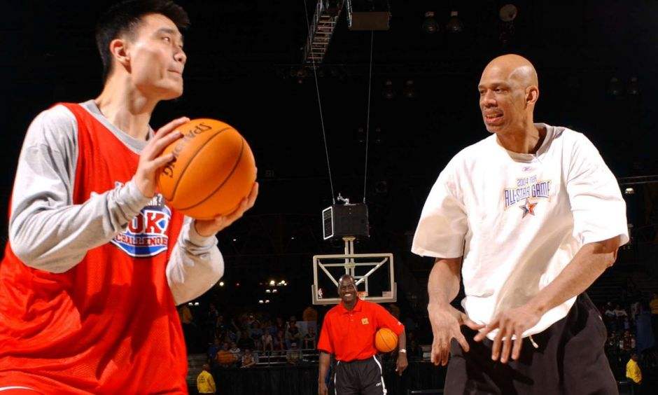 为什么现在nba没有勾手了(NBA球员喜欢和大梦学梦幻脚步，为何贾巴尔的天勾绝技濒临失传)