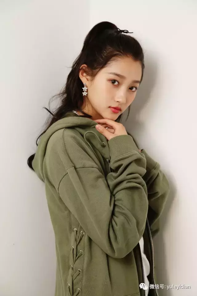 关晓彤，金晨，李一桐，张一山，白敬亭等16位明星的励志高考路