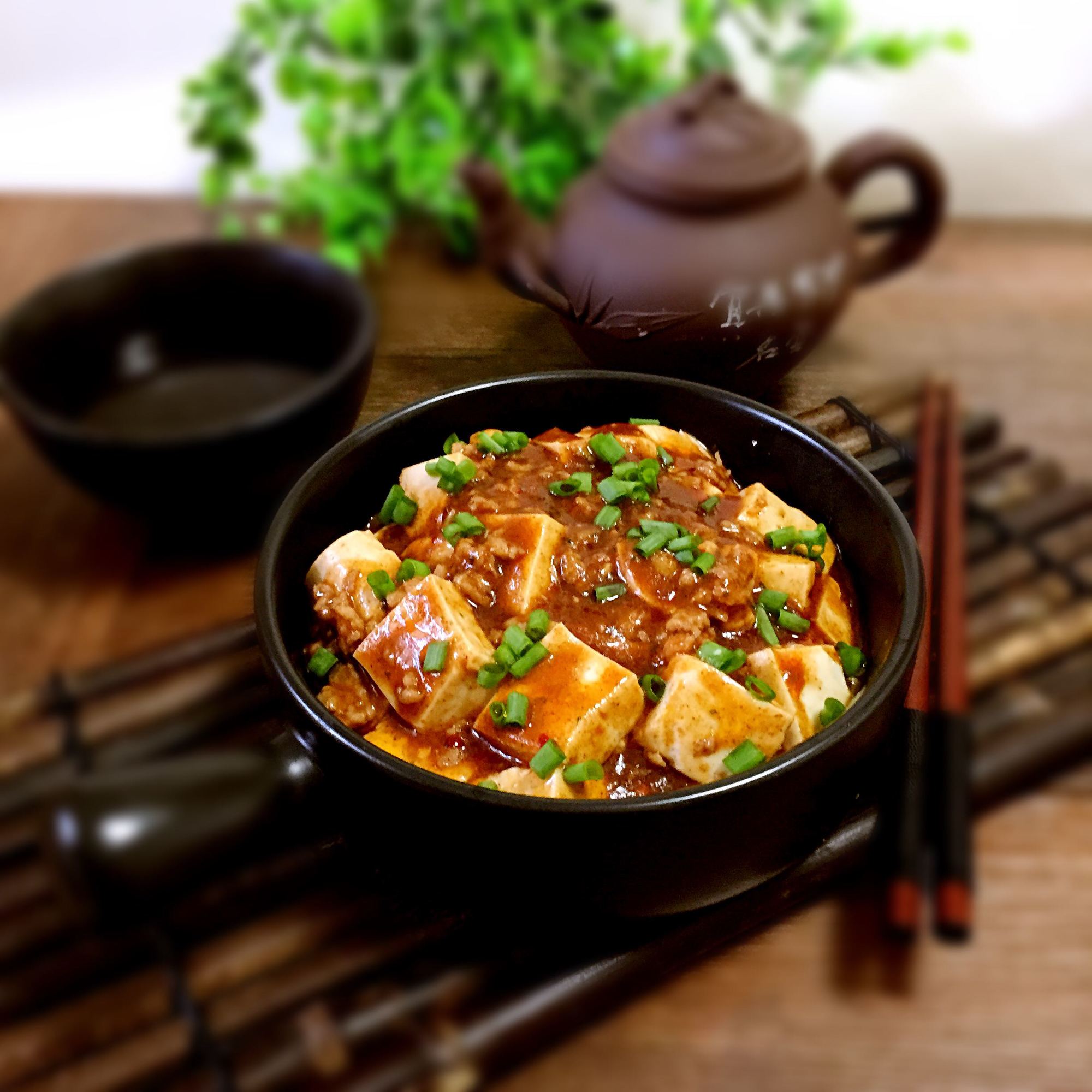 高考作文：我和外国友人骑着共享单车，去品尝中华美食！