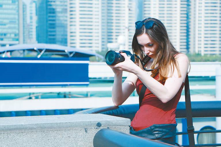 押中高考作文，人民日报整版报道，“看中国”与中国一样魅力非凡