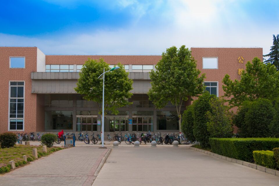 河科大2017年本科计划招9330人 新增1个本科专业