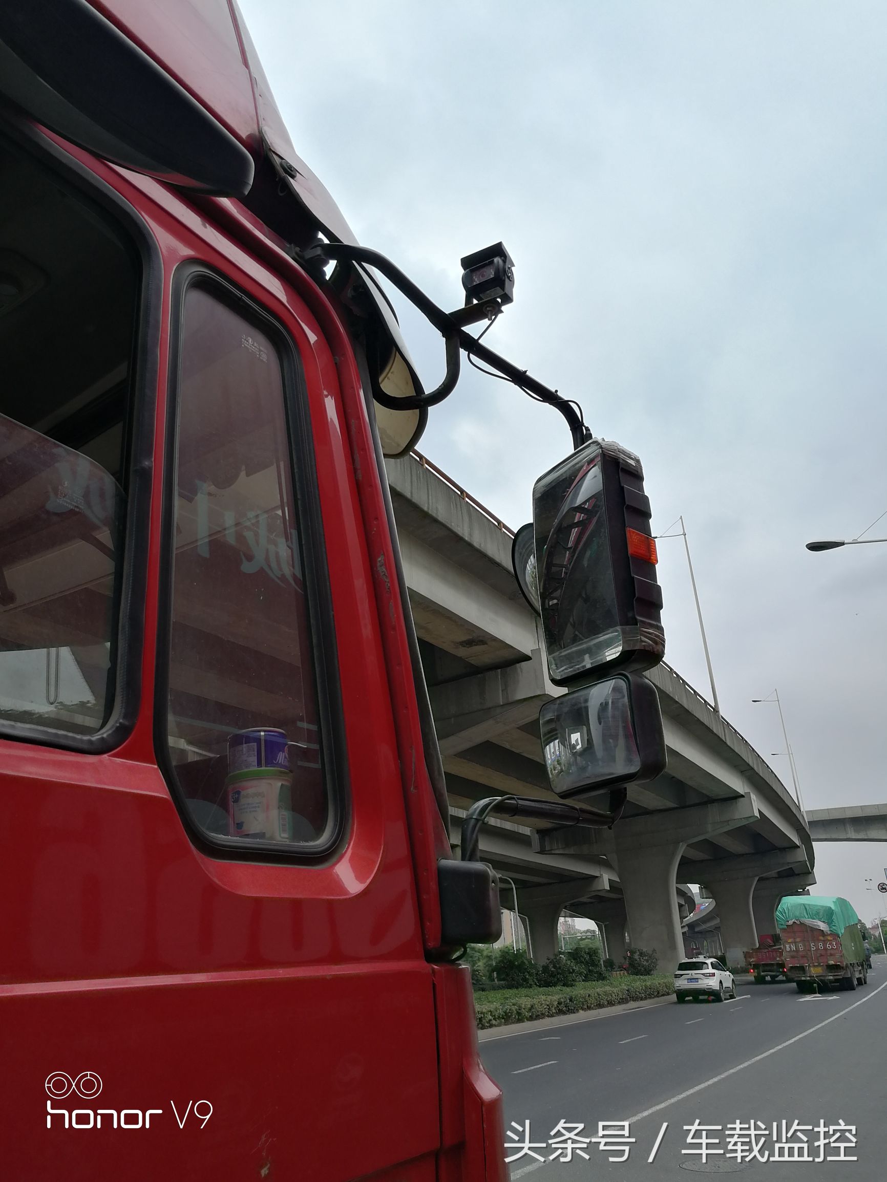 货车客车半挂车四路行车记录仪行驶好帮手