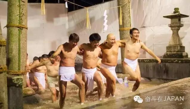 这么污的传统节日，除了日本“裸体节”居然还有这么多 ！