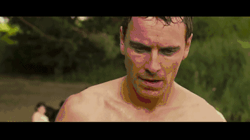 热恋情侣来湖边甜蜜野营，偶遇丧心病狂熊孩子惨遭虐杀！