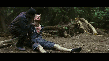 热恋情侣来湖边甜蜜野营，偶遇丧心病狂熊孩子惨遭虐杀！