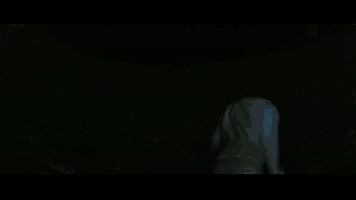 热恋情侣来湖边甜蜜野营，偶遇丧心病狂熊孩子惨遭虐杀！