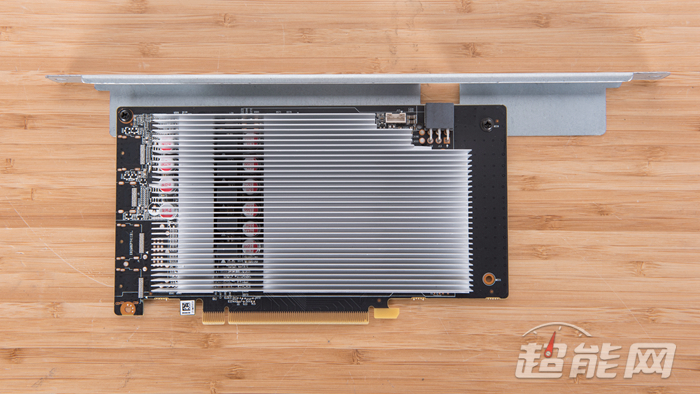 拥有8张GTX 1060专业矿机是一种什么样的体验？三个月回本