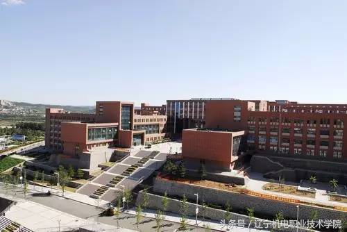 辽宁这18所高职高专在全国出名了！毕业收入比211、985高