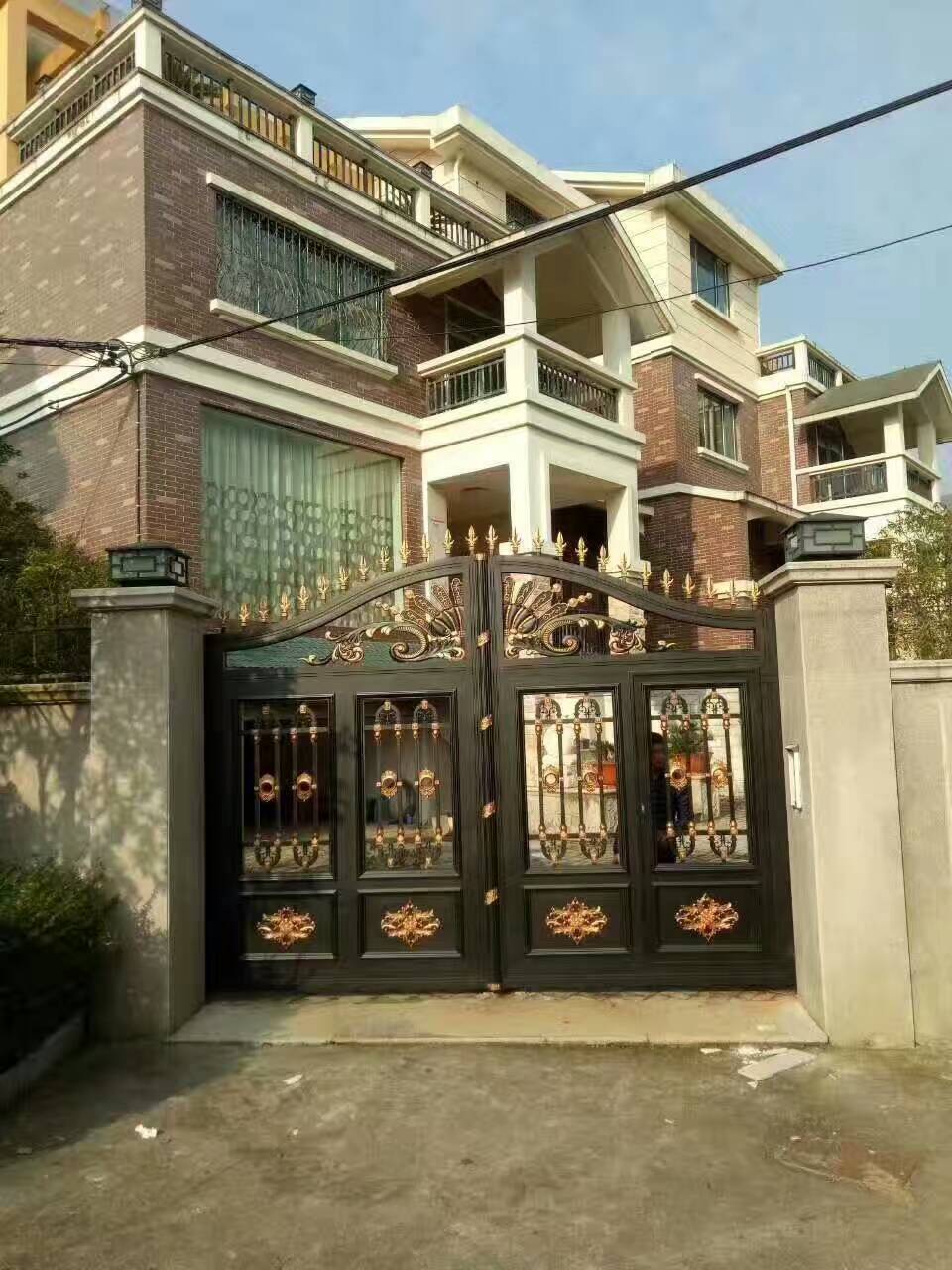 对于差异化的需求也越来越明显,现在有很多关于别墅大门的相关问题