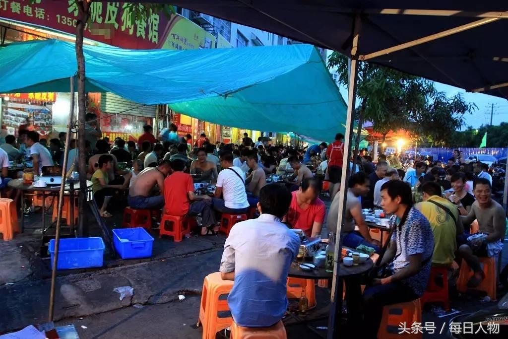 亲历玉林狗肉节：越抵制越出名，价格翻倍，一家店变四家分店